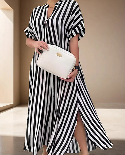 MS | Gestreiftes Maxikleid mit kurzen Ärmeln und V-Ausschnitt